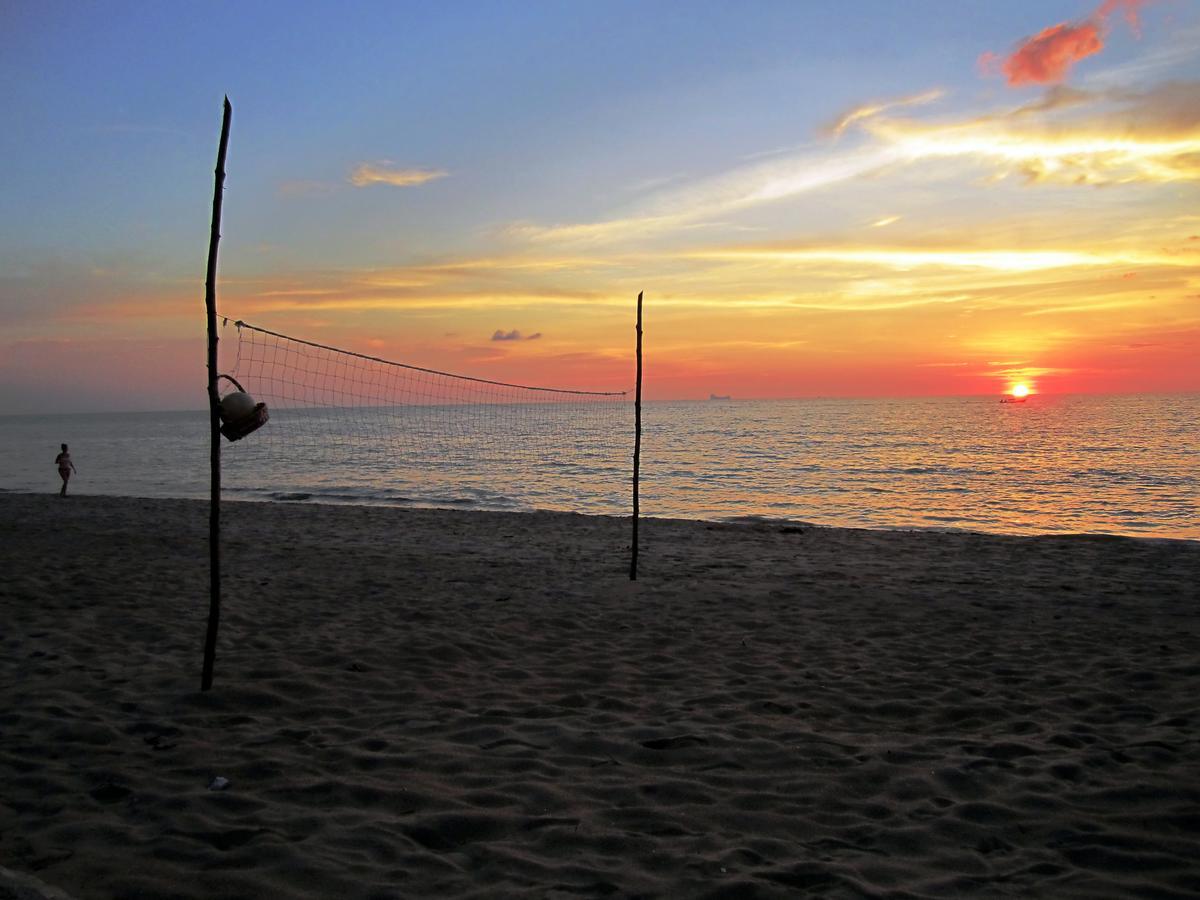 Lanta Il Mare Beach Resort Koh Lanta Exterior photo